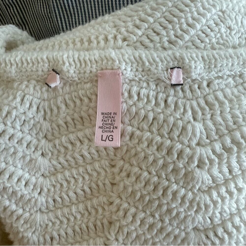 Victoria's Secret White Crochet Knit Dress Cover Up - Picture 5 of 8